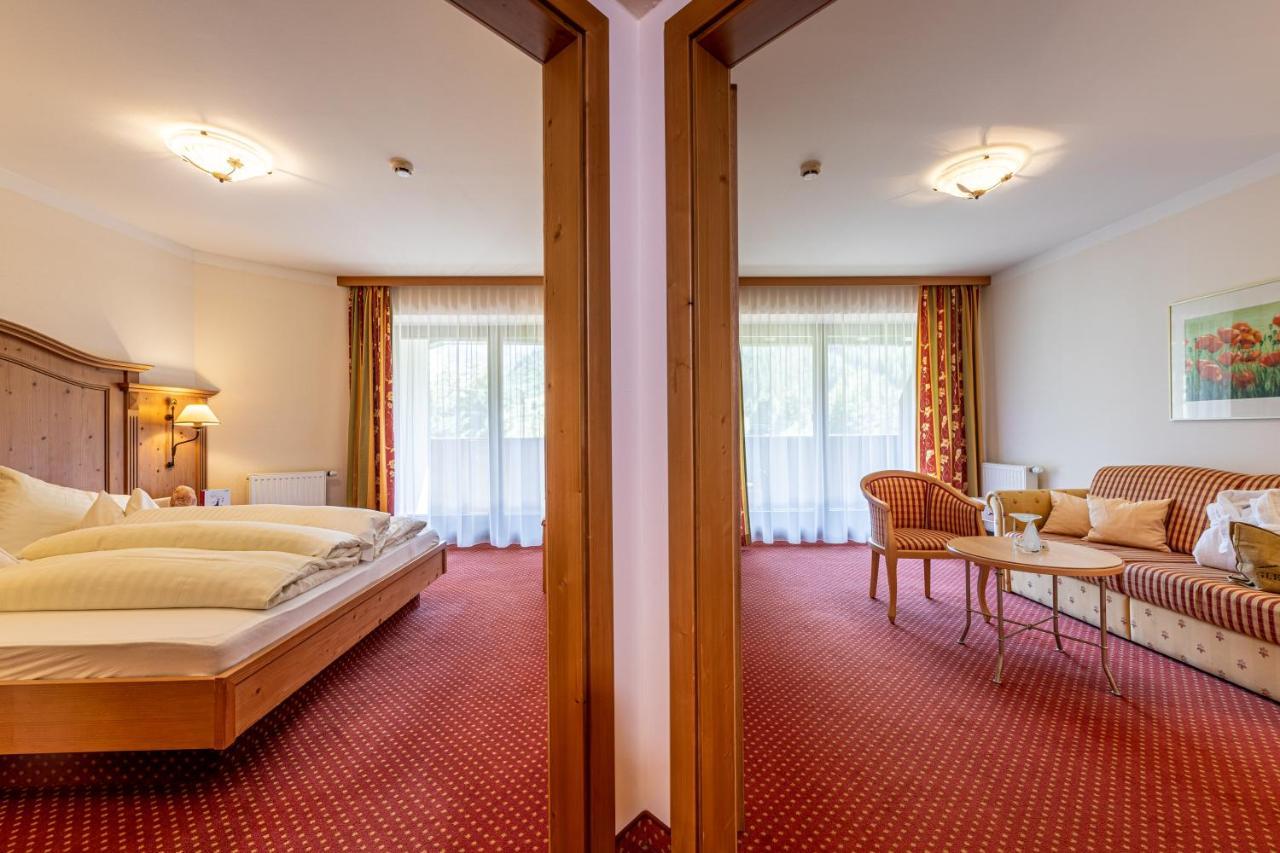 Hotel Gletscherblick ซังคท์เลออนฮาร์ด อิม พิทซ์ทัล ภายนอก รูปภาพ