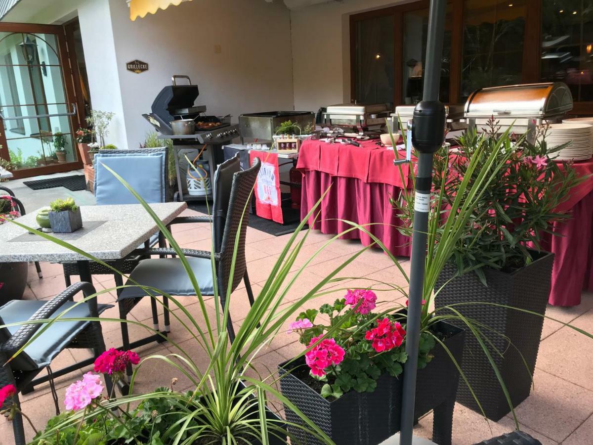 Hotel Gletscherblick ซังคท์เลออนฮาร์ด อิม พิทซ์ทัล ภายนอก รูปภาพ